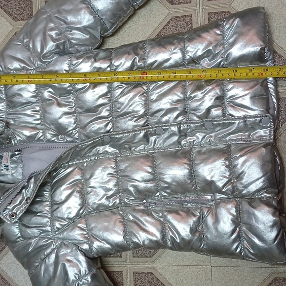 H&M Silver Jacket with Hood size US 6-7 - Picture 7 of 10